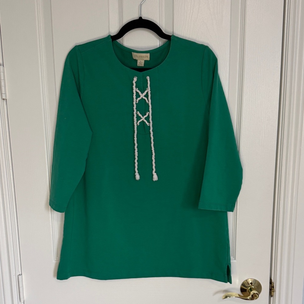 Appleseed's Green Tunic with White Trim - Picture 4 of 9